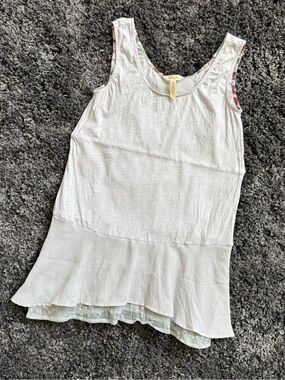 Matilda Jane Light Gray Ruffle Tank Top-Size Small